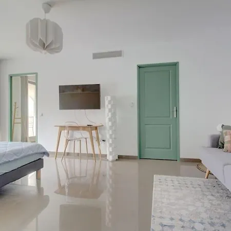 Apartment Cote Plage Standing- Proche J.o. Marseille *